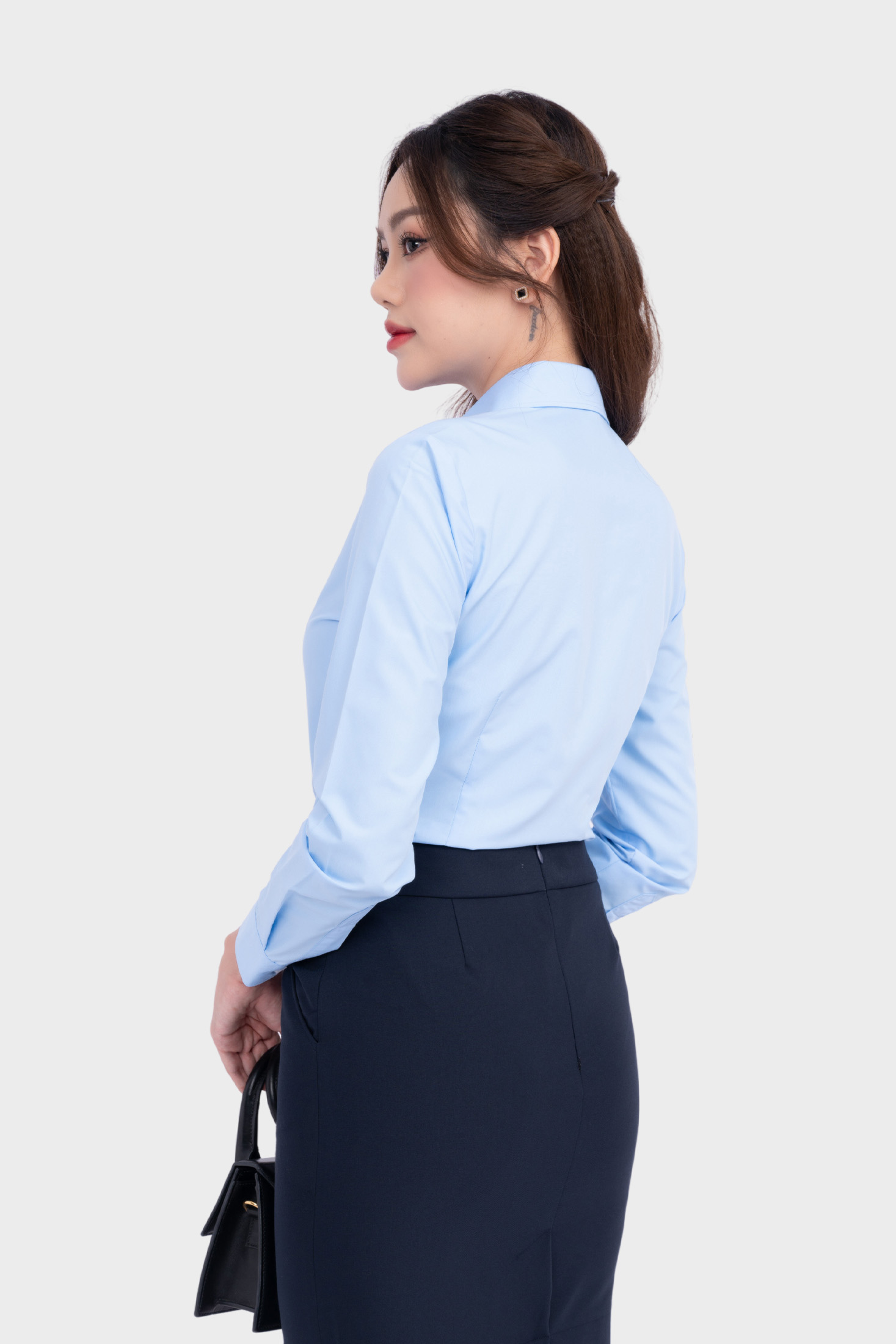 Áo sơ mi nữ công sở thiết kế dài tay form rộng nhiều màu Thái Hòa ASW0101-R01