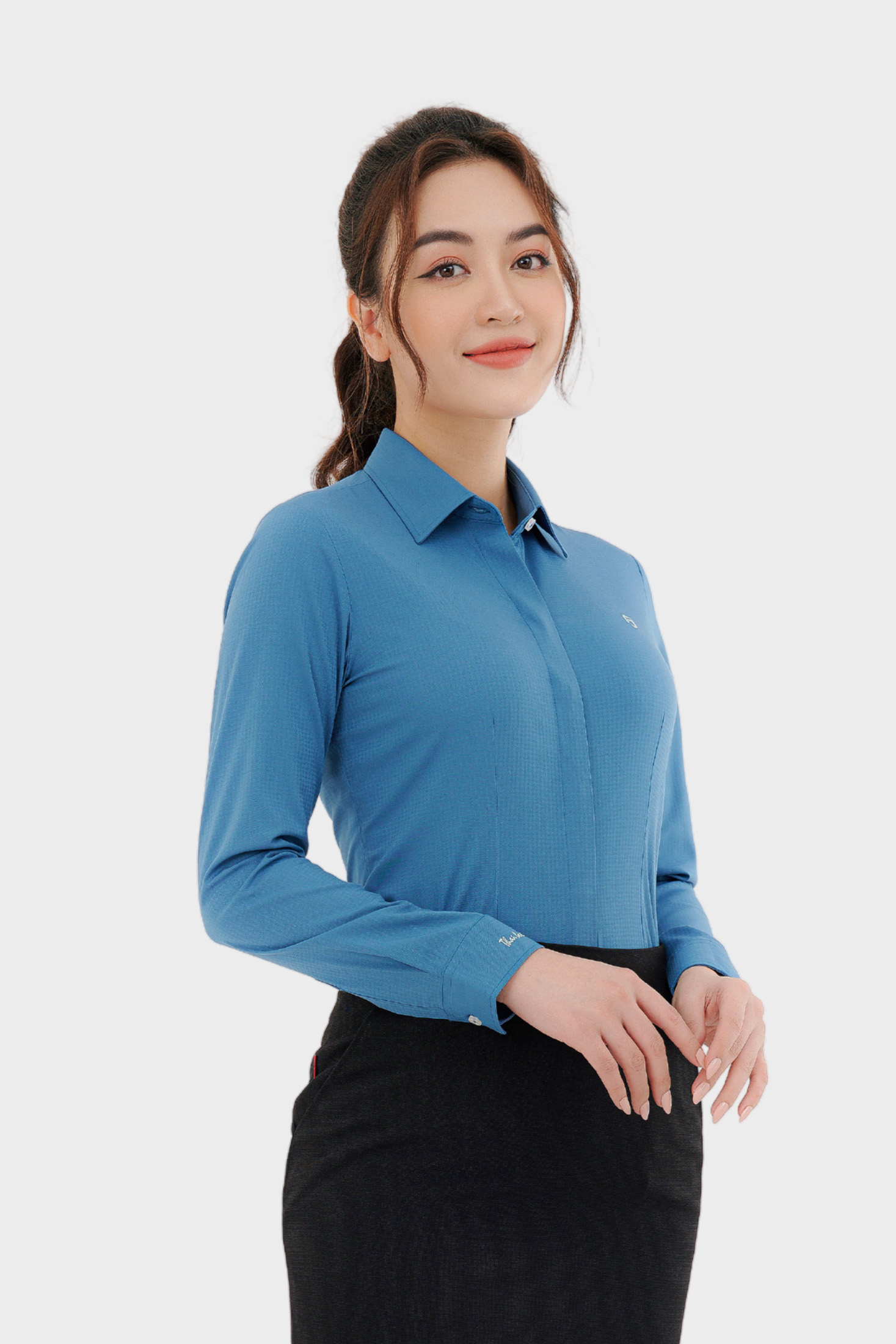 Áo sơ mi nữ dài tay nhiều màu vải kẻ chìm sợi tre cao cấp Thái Hòa ASW0101-R12