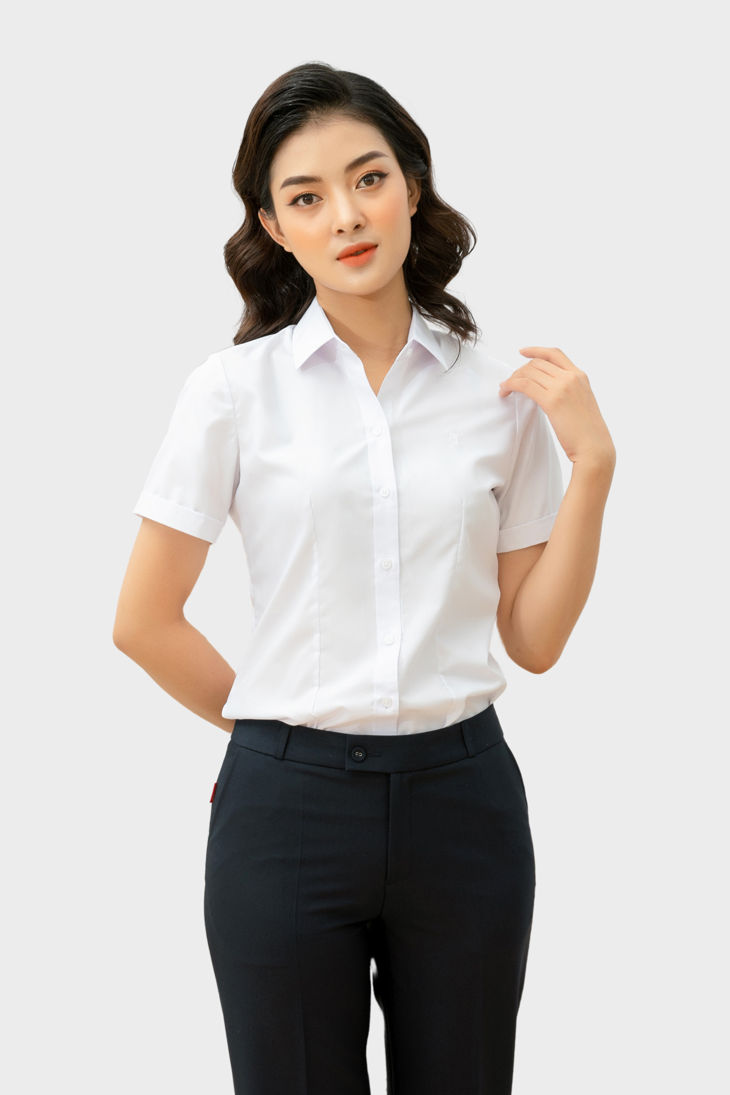 Áo sơ mi nữ công sở ngắn tay form ôm cotton Thái Hòa ASW0301-R01